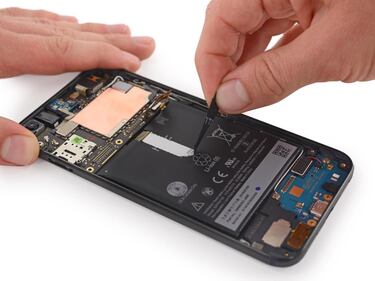 Dentro del smartphone Google Pixel XL