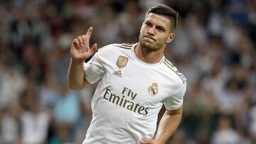 Jovic celebra su &uacute;nico gol con el Real Madrid.