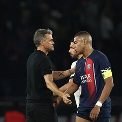PSG’s summer overhaul: Keeping Kylian Mbappé and selling Marco Verratti