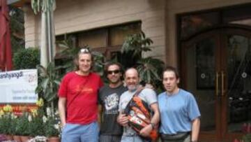 Calafat se queda solo y enfermo a 7.500 m