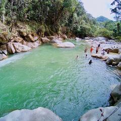 El charco más alucinante del país está en Antioquia: deslumbra a todos por sus aguas cristalinas