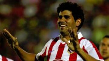 <b>NOTABLE. </b>Diego Costa celebrando el gol que le hizo al Espanyol en el Carranza.