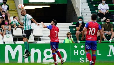 "El míster nos pide tener balón, bandas y salir a la contra"