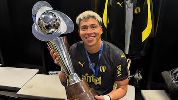 Mosa y Colo Colo dejan un potente mensaje sobre el futuro de Cortés: ¿vuelve a Chile?