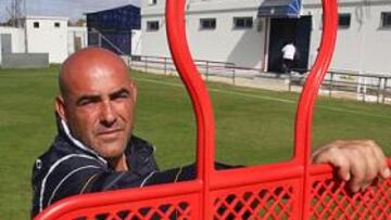 <b>EN LA CUERDA FLOJA. </b>Carlos Ríos sabe que su crédito puede llegar estar tarde a su fin.