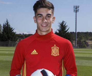 Torres is a cornerstone of the Spain Under-17 team.