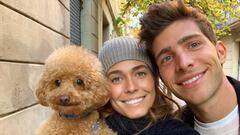 Sergi Roberto, Coral Simanovich y su mascota.