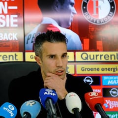 Van Persie sobre De Jong: "Yo también habría ido al Barça"