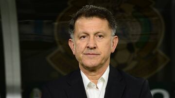 El director t&eacute;cnico de la Selecci&oacute;n Mexicana expres&oacute; durante una ponencia en su pa&iacute;s que su labor es concientizar al jugador mexicano que no son un equipo &lsquo;superfuerte&rsquo; con &lsquo;superatletas&rsquo;.