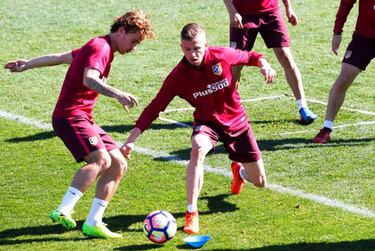 Simeone: "Saúl could become one of the world's best"