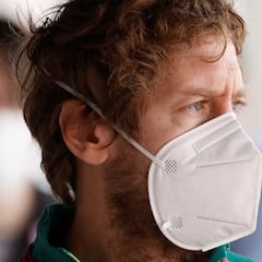 Vettel, a la espera de una prueba negativa en COVID