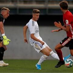 Derrota con honores para el Castilla