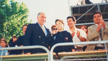 Andrés Iniesta, elegido mejor jugador del torneo de Brunete. Año 1996.