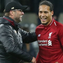Más problemas para el Liverpool: Van Dijk, tocado