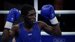 Pugilista colombiano trabajó arreglando bicicletas