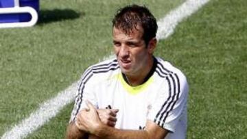 Se disparan los rumores en torno al futuro de Van der Vaart