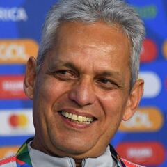 Rueda destaca la trayectoria de Bolillo y el trabajo de Colombia