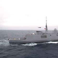 Marruecos envía su buque insignia para ayudar a un país vecino de España: será el mayor ejercicio militar desde el fin de la Guerra Fría