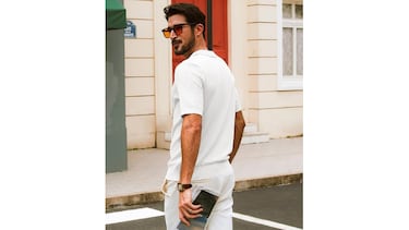Este es el polo para hombre con cremallera que no vas a quitarte en verano