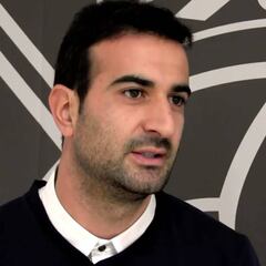 La Real Sociedad renueva a Toño