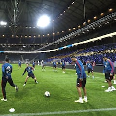 Rodrigo, con molestias; Gerard Moreno apunta a titular