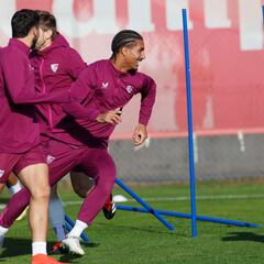 Badé, baja confirmada para el Sevilla-Celta
