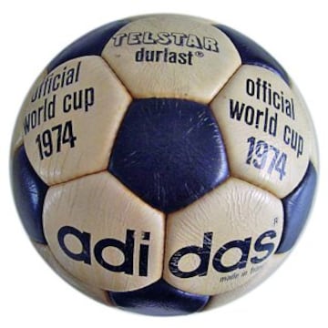 The 1976 competition featured the Telstar, the same ball that was used during the 1970 and 1974 World Cup tournaments.