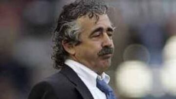 <b>EL FIN.</b> Tras la derrota ante el Getafe, Manolo Preciado ha puesto su cargo en manos del club.