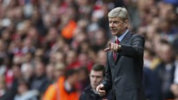 Arsene Wenger durante un partido de la Premier el 28 de abril.