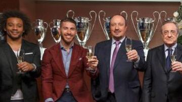 Marcelo, Ramos, Benítez, Florentino, Laso, Ramos y Llull brindan por 2016.