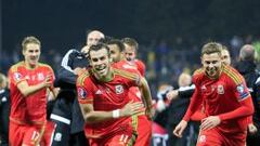 Bale, euf&oacute;rico tras el pase a la Eurocopa.