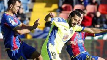 <b>HÉROE POR ACCIDENTE. </b>Güiza abrió el marcador de rebote y participó en el gol de Diego Castro.