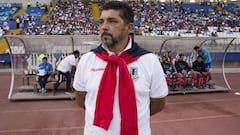 Acusan a ex Colo Colo de cobrar a futbolistas por hacerlos jugar