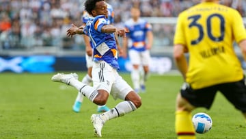 Juan Cuadrado durante un partido con la Juventus por Serie A.