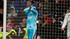 Navas: "Voy a por el balón, él también viene y chocamos"