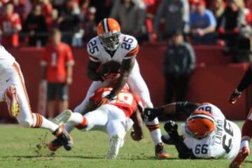 Cleveland Browns-Kansas City Chiefs. Chris Ogbonnaya y Eric Berry.