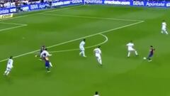 Los pases imposibles de Xavi con el Barça: historia del fútbol