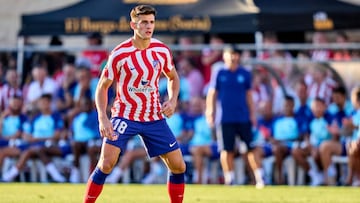 El portero del filial fue protagonista en Soria por debutar como delantero, tras la lesión de Hermoso. Es internacional con la Sub-19 y ha pasado por las canteras de Elche, Real Madrid y Almería.