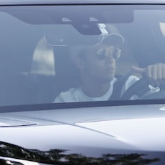 A Riqui Puig se le congela la sonrisa