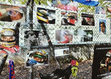 Homenaje a Ayrton Senna en el Autodromo Enzo e Dino Ferrari. 