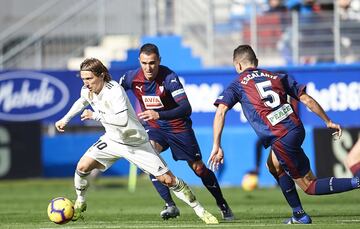 Eibar 3-0 Real Madrid: LaLiga Week 13 - in pictures