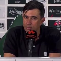 Así insultan a Bodmer en plena rueda de prensa de Nacional