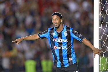 ¿Podrán James o Sergio Ramos igualar lo hecho por Ronaldinho en Liga MX?