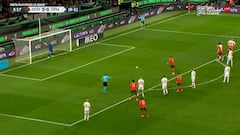 Cristiano Ronaldo misses crucial penalty for Portugal after a ridiculous dive