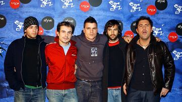 MADRID, SPAIN - JANUARY 13: Spanish music group El canto del Loco attends the 6th edition of the music Amigo Awards January 13, 2003 at Palacio de Cristal in Madrid, Spain. (Photo by Carlos Alvarez/Getty Images)