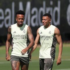 Mbappé avanza, pero sigue siendo duda para el duelo ante el Salzburgo