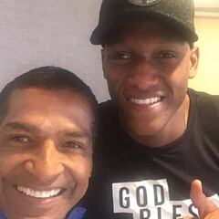 Yerry Mina visita al equipo en el que inició su carrera
