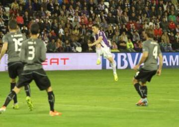 1-0. Rukavina anota el primer tanto.