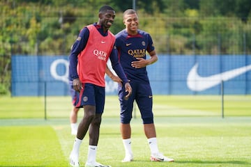 El PSG y el delantero acercaron posturas y el de Bondy volvió a entrenarse con el grupo que dirige Luis Enrique.