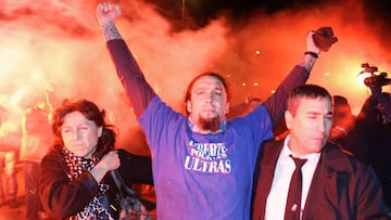 Santos Mirasierra, el 10 de diciembre de 2008, tras depositar 6.000 euros y salir de la cárcel de Estremera.